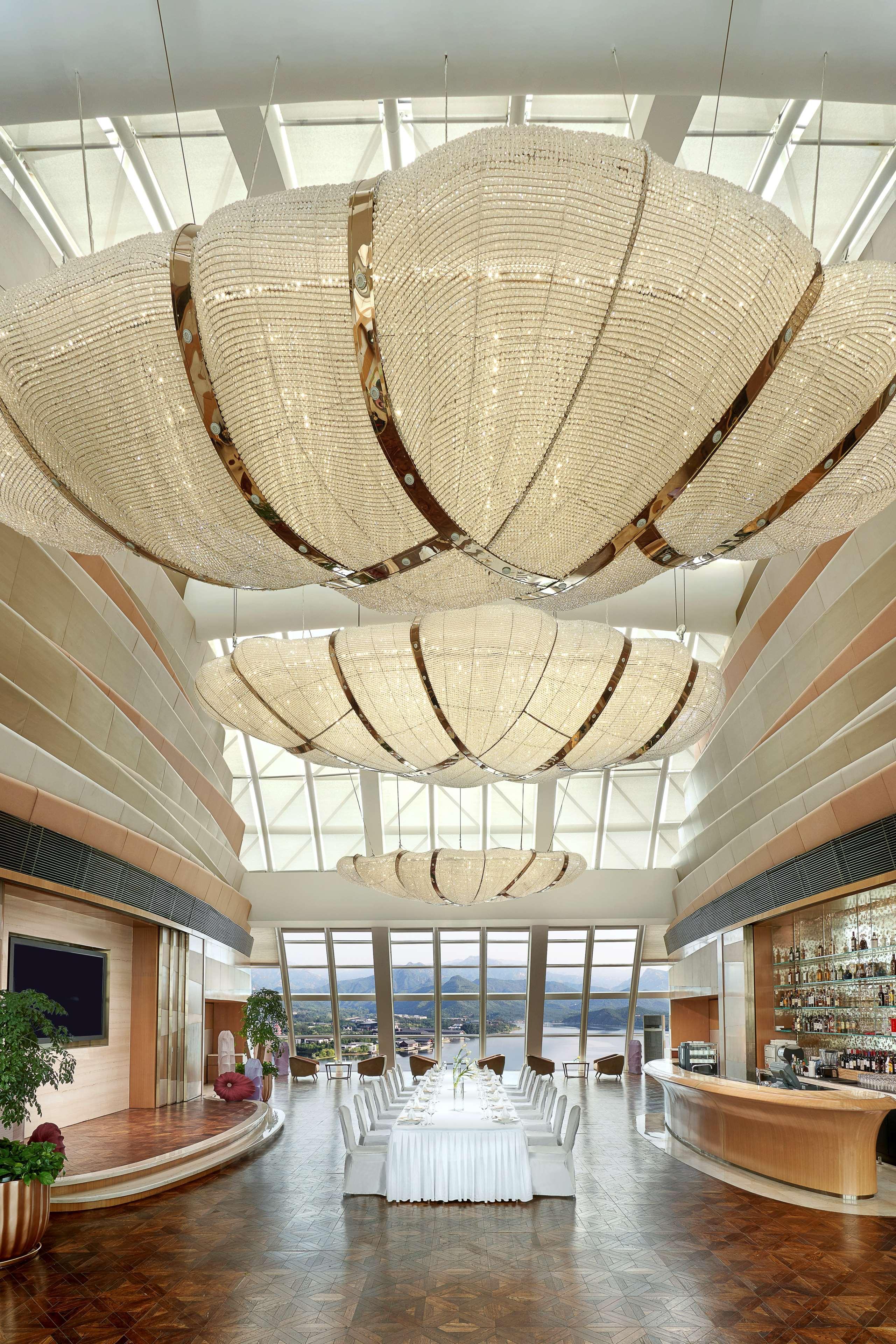 Sunrise Kempinski Hotel